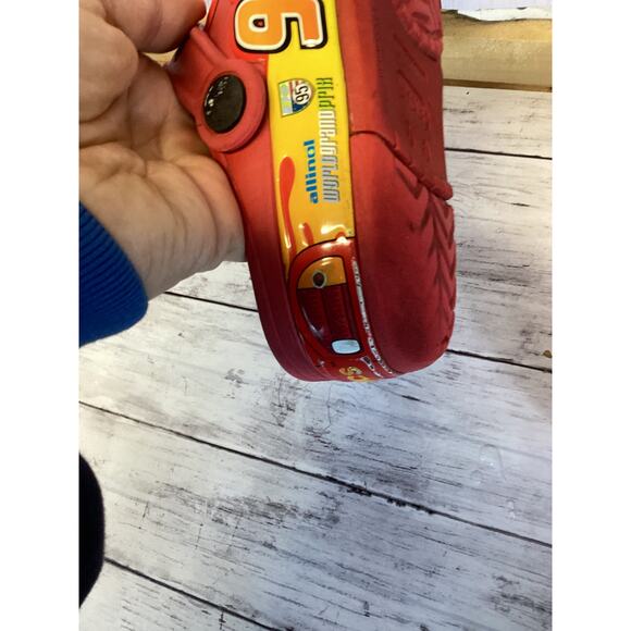 CROCS Lightning McQueen Shoes Classic Clogs Pixar Cars Movie Red Kids Sz J1 - Picture 5 of 5